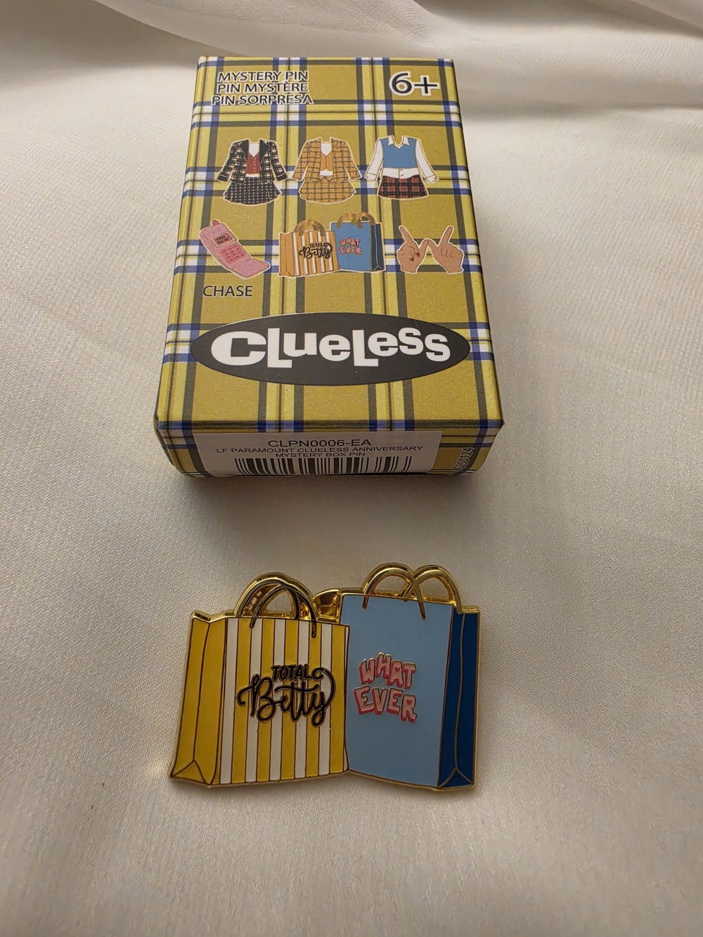 Loungefly Clueless 30th Anniversary Pin Total Betty Whatever Shopping Bag